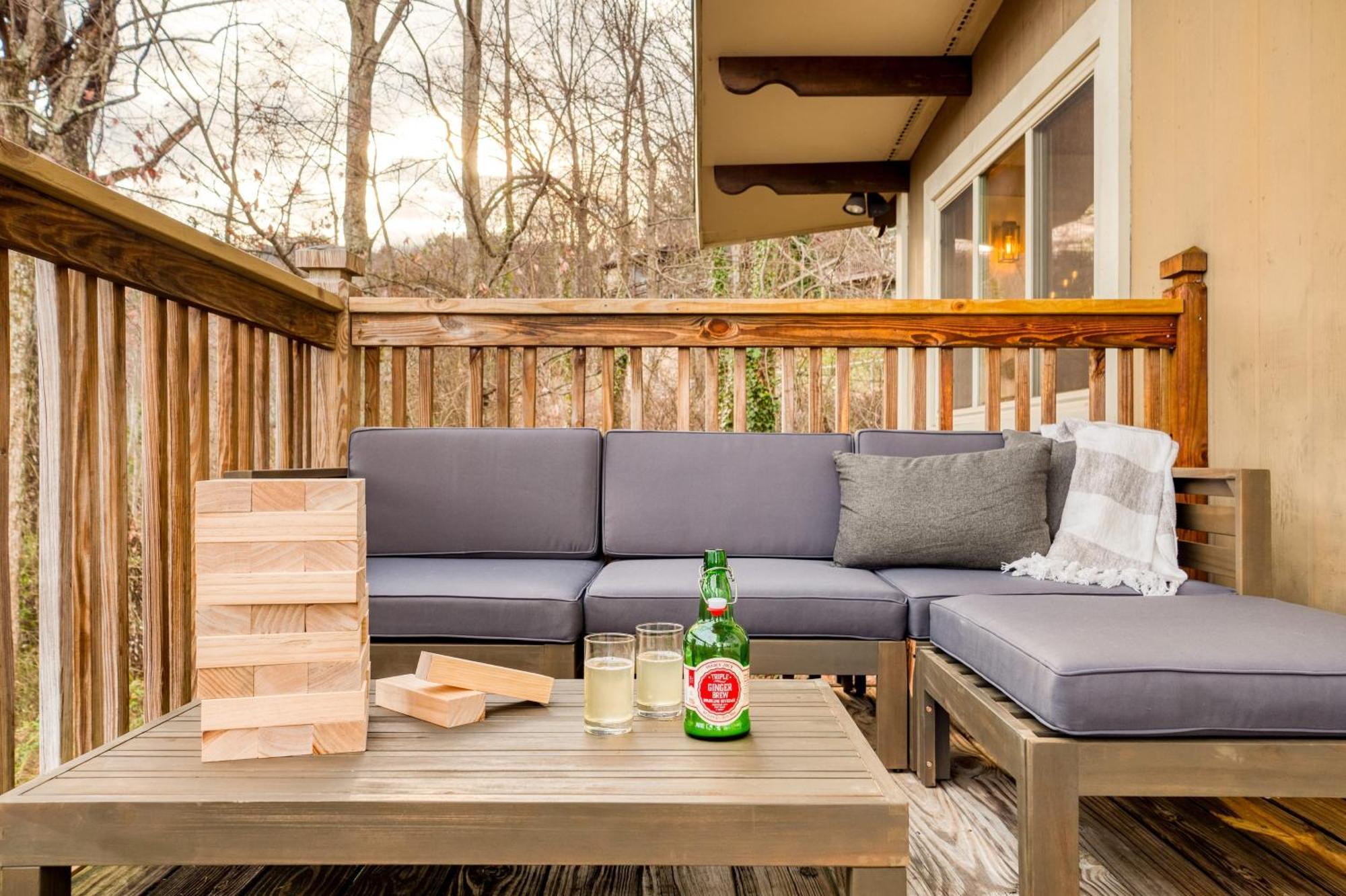 Chestnut By Avantstay Mountain Cabin W Treetop Views Hot Tub Game Room Gatlinburg Kültér fotó