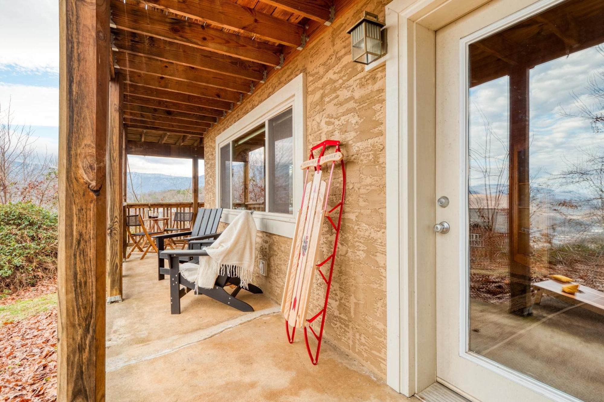 Chestnut By Avantstay Mountain Cabin W Treetop Views Hot Tub Game Room Gatlinburg Kültér fotó